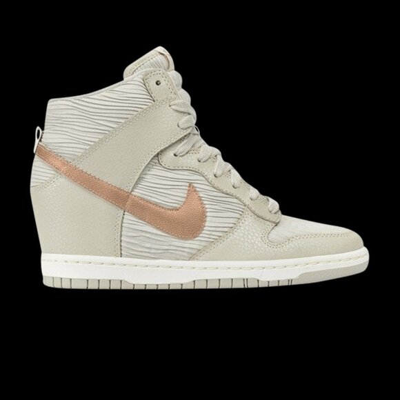 Nike Dunk Sky Hi Sneakers - Picture 3 of 11
